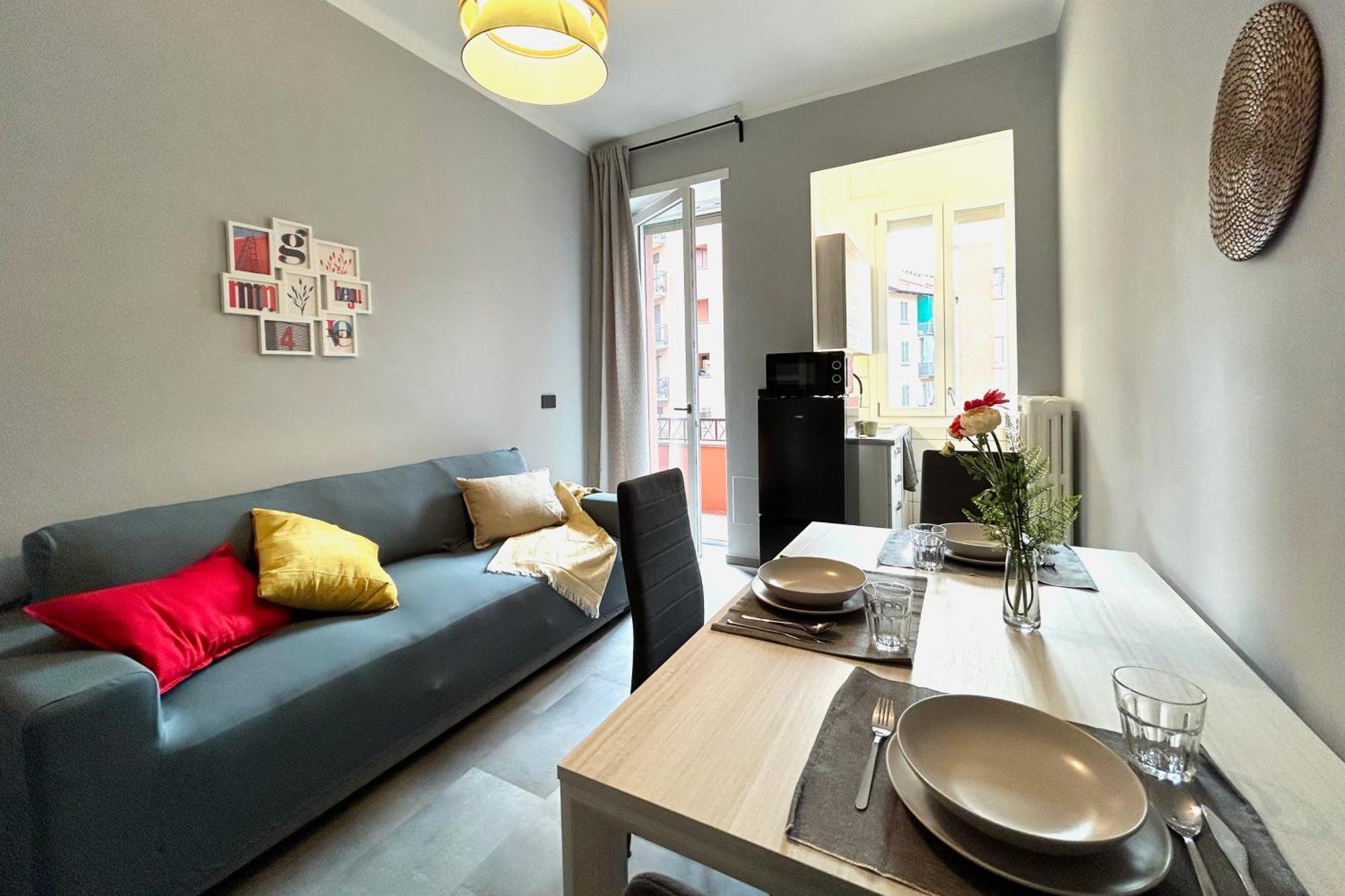 Apartment Borgo Dora - High-tech With Balcony - Grandmaison *